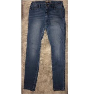 Straight leg Blue Jean